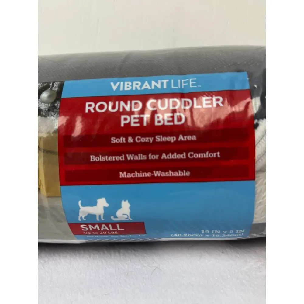 Vibrant Life Round Cuddler Small Dog / Cat Bed Black and White Plaid 19